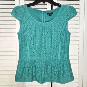 Ann Taylor Women's 0P Cap Sleeve Peplum Top with Lace Overlay